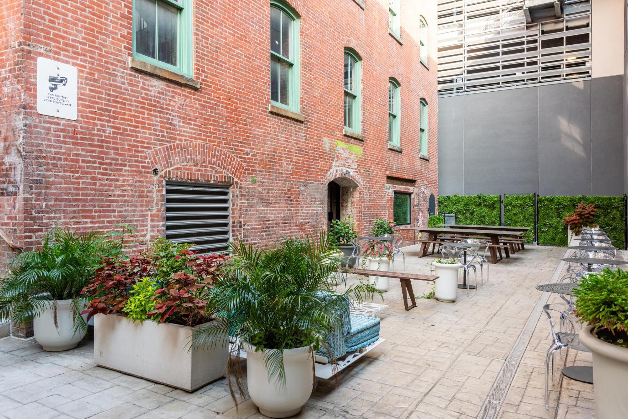 Mint House At The Divine Lorraine - * Filadélfia